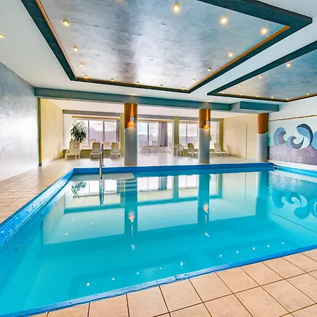 Chalet On Zettersfeld With Dolomite Views, Cleaning Included *