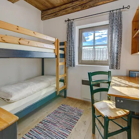 Appartamento Chalet On Zettersfeld With Dolomite Views, Cleaning Included *