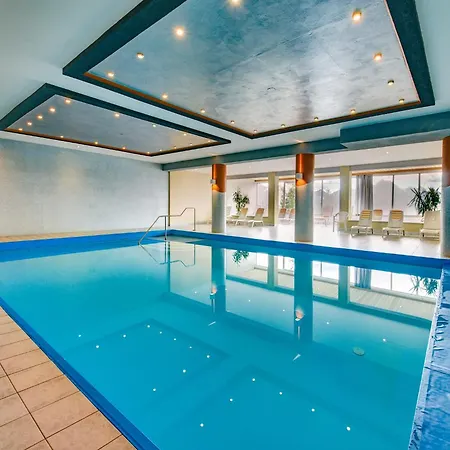 Chalet On Zettersfeld With Dolomite Views, Cleaning Included Apartmán